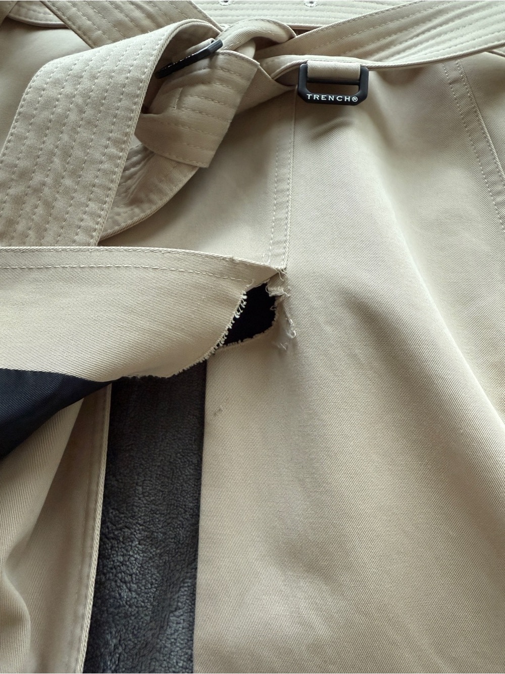 TRENCH LONDON Queen Classic Trench Coat (Stone/Black/Gold) - Picture 12 of 16
